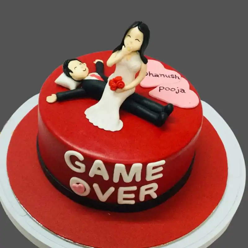 Order game over cake Online From KING BAKER'S N BIRTHDAY  DECOR'S,Muzaffarnagar