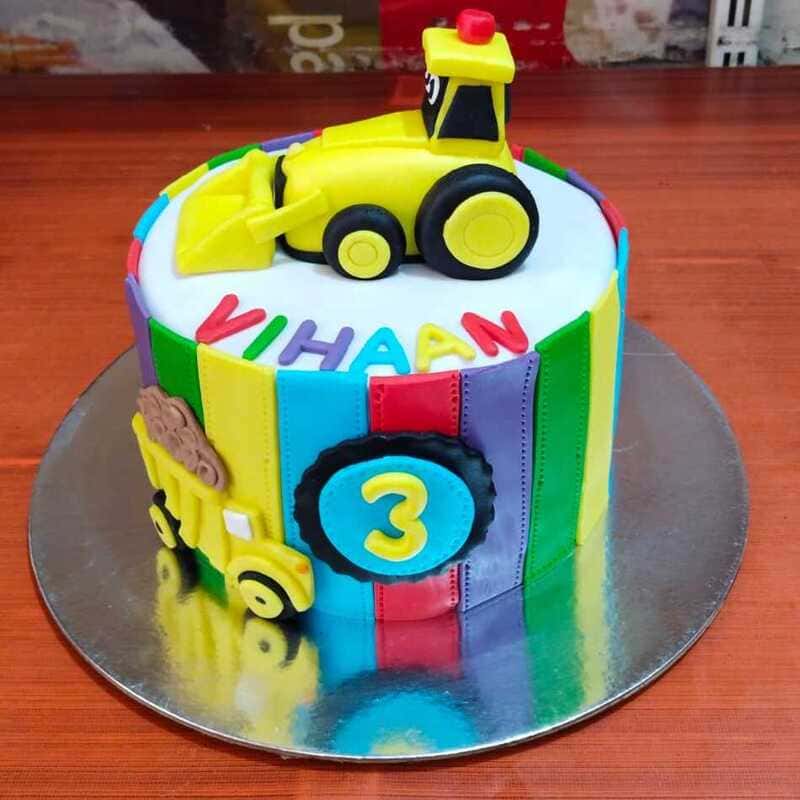 Buy JCB Theme Fondant Cake With Delivery In Noida, East, And South-East  Delhi | LallanTop Cake Shop